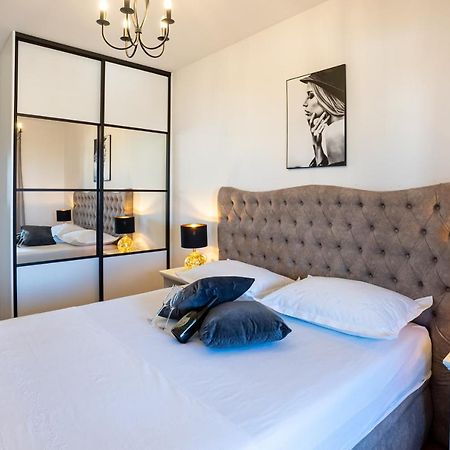 Morska Vila 6 Luxury Apartment Znjan Split Eksteriør bilde