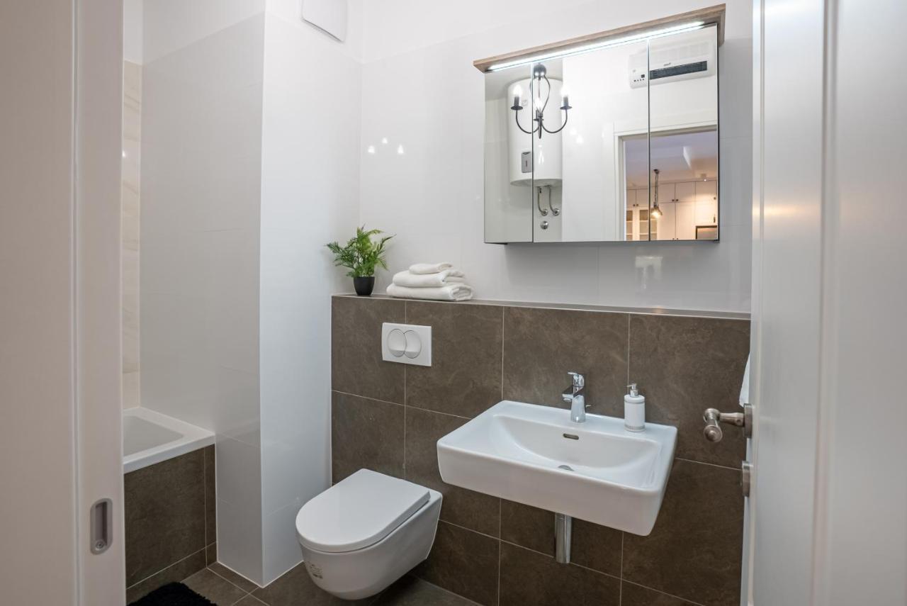 Morska Vila 6 Luxury Apartment Znjan Split Eksteriør bilde