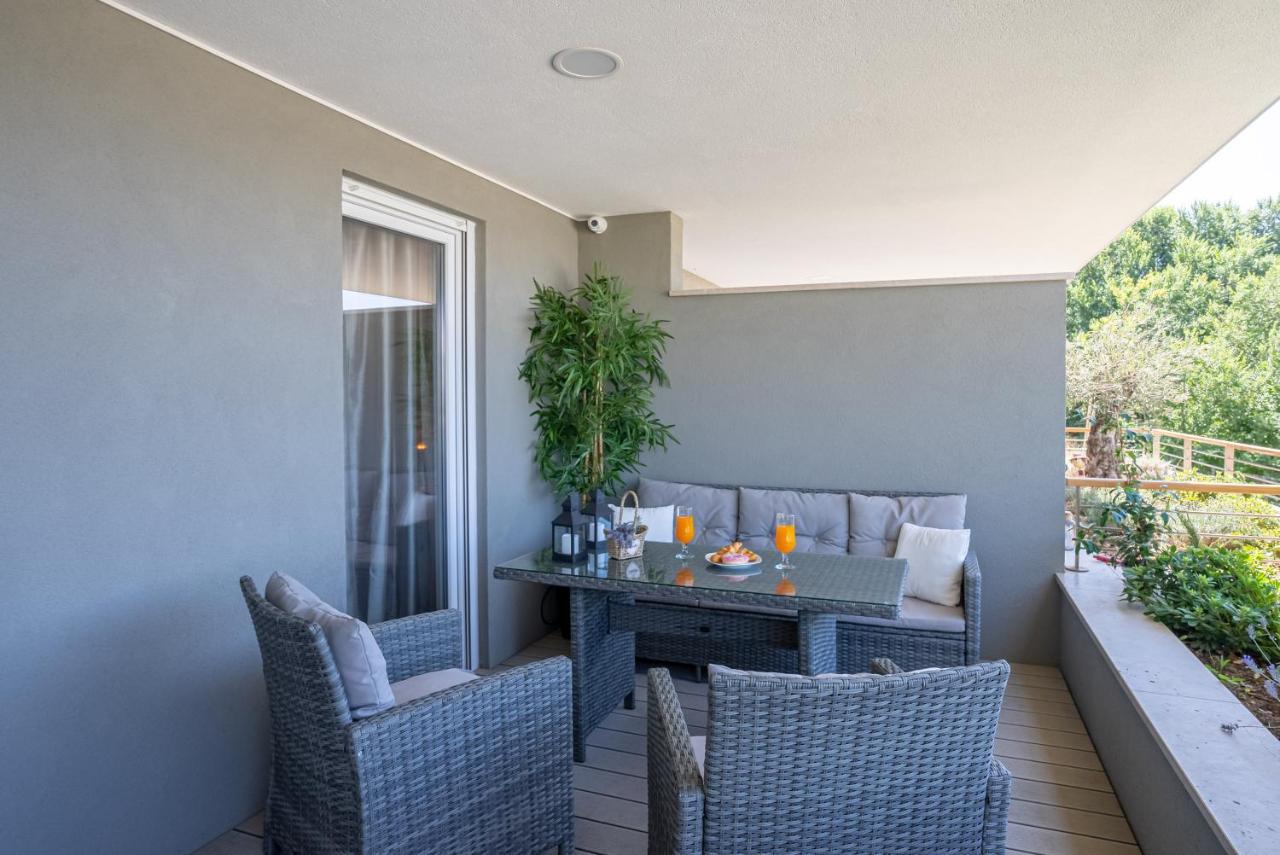 Morska Vila 6 Luxury Apartment Znjan Split Eksteriør bilde